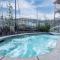 Beautifully Updated PC condo w Pool, Hot Tub, Gym!