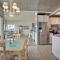 Oceanside Getaway with Beach Access and Home Gym! - 库斯贝