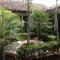 Hostal Harvest House