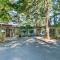 Enchanting Coos Bay Sanctuary with Lush Views! - كوس بي
