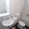 Family friendly apartments with a swimming pool Verunic, Dugi otok - 14286