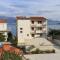 Apartment Slatine 14541d