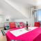 Family-friendly apartments with swimming pool Rijeka - 14294
