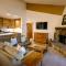 Luxury Three Bedroom Suite with Three Kings apartment hotel - بارك سيتي