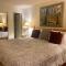 3B Terrace next to creek Unbeatable location