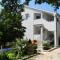 Apartments with a parking space Sveti Vid, Krk - 16955