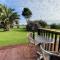 Shining Star Beachfront Accommodation