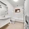 Shining Star Beachfront Accommodation