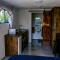 Peaceful 1-bedroom flatlet, 10 min from the beach - Кейптаун