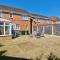 Tranquil 4Bed Retreat - 3 Min to M6, 10 Min to Coventry City Centre - Coventry