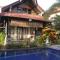 Tradisi Villas
