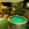 H11 COUNTRY LUX - Jacuzzi - Sanremo - Garden