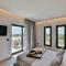 Milestones Naxos