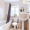 LONG STAYS 30pct OFF - Comfy 3 Bed House near City Centre - PS4 - PARKING By Klarok Short Lets & Serviced Accommodation LONG STAYS 30pct OFF - Comfy 3 Bed House near City Centre - PS4 - PARKING By Klarok Short Lets & Serviced Accommodation