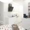 Bugrashov - charming, amazing & quiet 2 rooms - 特拉维夫