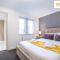 LONG STAYS 30pct OFF - Spacious 4Bed - Sports Channels - Parking By Klarok Short Lets & Serviced Accommodation - Peterborough