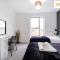 LONG STAYS 30pct OFF - Superb Central 2Bed Apt with Parking By Klarok Short Lets & Serviced Accommodation