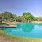 Lovely Pottsboro Home with Patio and Fire Pits!