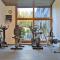 Modern renoviert mit Hallenbad + Fitness