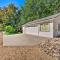Caldwell Country Home on Quiet Acreage