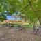 Caldwell Country Home on Quiet Acreage - 考德威尔