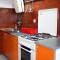Apartments by the sea Tisno, Murter - 810