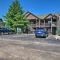 Luxe Branson Retreat with Mtn Views and Pool Access! - Branson