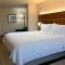 Holiday Inn Express Fresno South, an IHG Hotel - Fresno