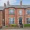 Beautiful Redbrick Home in Ruthin Centre & Parking - Ruthin
