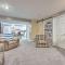 Lovely 3- bedroom apartment with street parking.