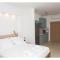 Le Quartier Comfy Studios
