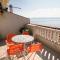 Apartment Pisak 1070e - Mimice