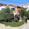 Apartments by the sea Okrug Gornji, Ciovo - 1111 - Trogir