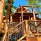 Cricket Hill Treehouse by Amish Country Lodging - ميلرزبورج
