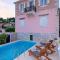 Seaside apartments with a swimming pool Jelsa, Hvar - 2067 - 耶尔萨