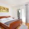 Apartments and rooms by the sea Arbanija, Ciovo - 1125 - تروغير