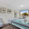 Forty South Cottage - A Secluded Waterside Getaway
