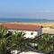 Seaview apartment with roof terrace