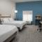 Holiday Inn Express & Suites Knoxville-Clinton, an IHG Hotel