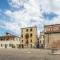 Bright Apartment On Venetian Roofs R&R