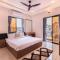 SaffronStays Aster, plunge pool villa with garden, Lonavala