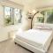 Seafront 5 Bedroom Villa Paradise in Sea Caves