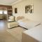 Seafront 5 Bedroom Villa Paradise in Sea Caves