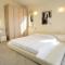 Seafront 5 Bedroom Villa Paradise in Sea Caves