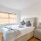 SPACIOUS 3 BEDROOM HOME - GREAT FOR FAMILIES!