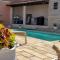 Casa com piscina com linda vista panorâmica - 阿拉鲁阿马