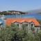 Apartments by the sea Lumbarda, Korcula - 4442