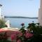 Family friendly apartments with a swimming pool Jelsa, Hvar - 4608 - Jelsa