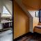 Corinda Contemporary
