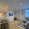 Stylish and Modern 3 bed Apartment with FREE PARKING, - 泰恩河畔纽卡斯尔